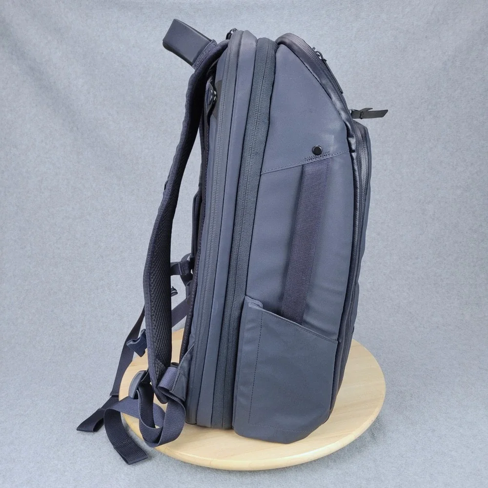 Nomatic 20L Travel Pack Backpack Unisex 20L Navy Blue Water Resistant Techwear
